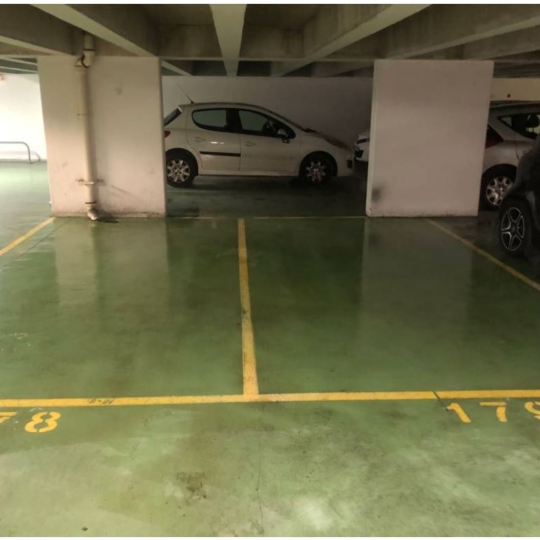 Annonces SEVRAN : Garage / Parking | PARIS (75011) | 12.00m2 | 110 € 